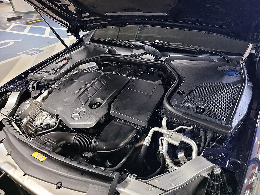 벤츠 E클래스(5세대) E220d - 이미지 12