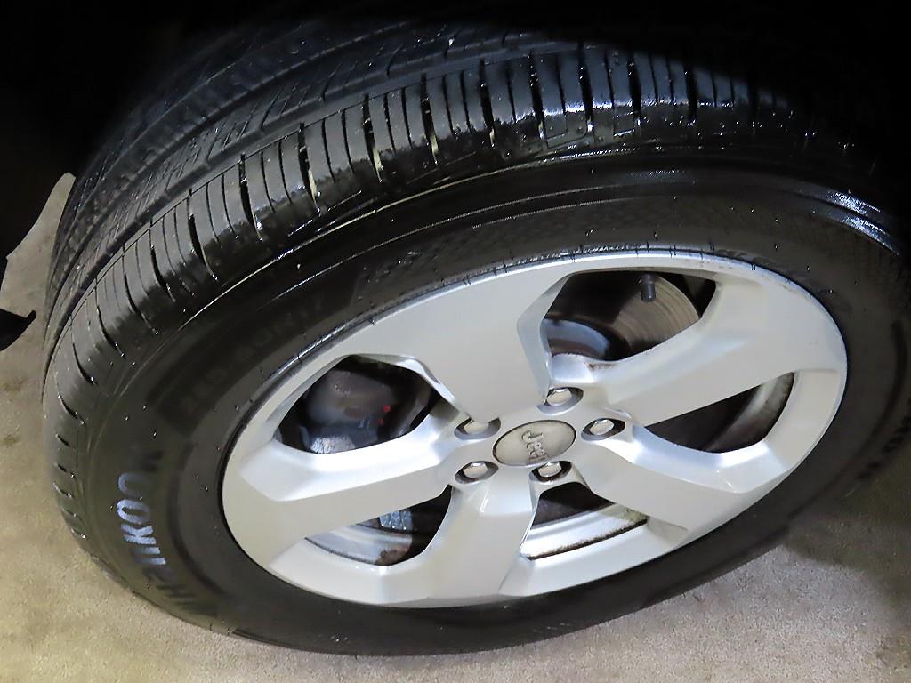 지프 컴패스(MP) 2.4 AWD 리미티드 - 이미지 4