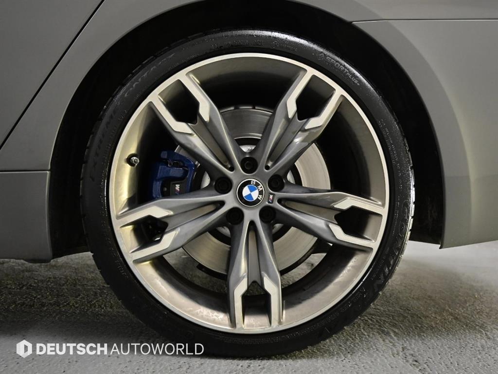 BMW 5시리즈(7세대) M550i xDrive - 이미지 16