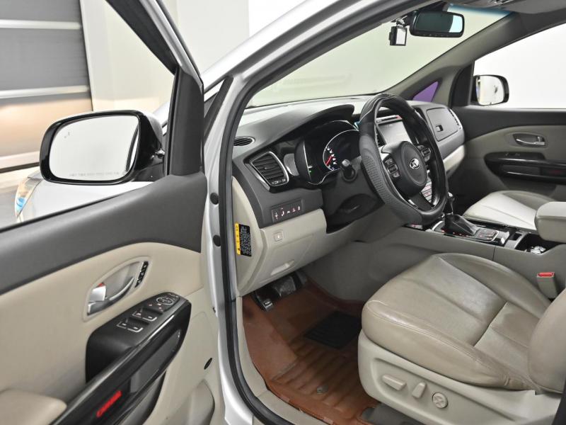 기아 올 뉴카니발 9인승 디젤 노블레스 - 이미지 12