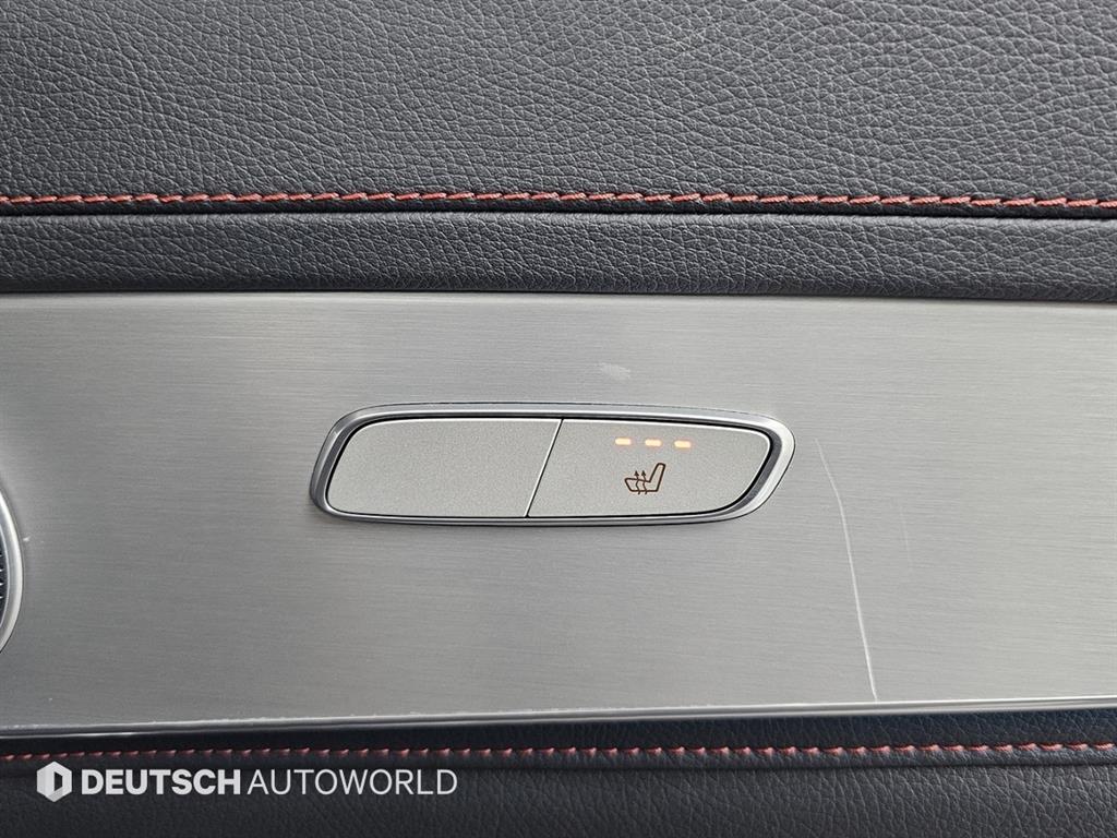 벤츠 GLC클래스 GLC 43 AMG 4매틱 쿠페 - 이미지 15