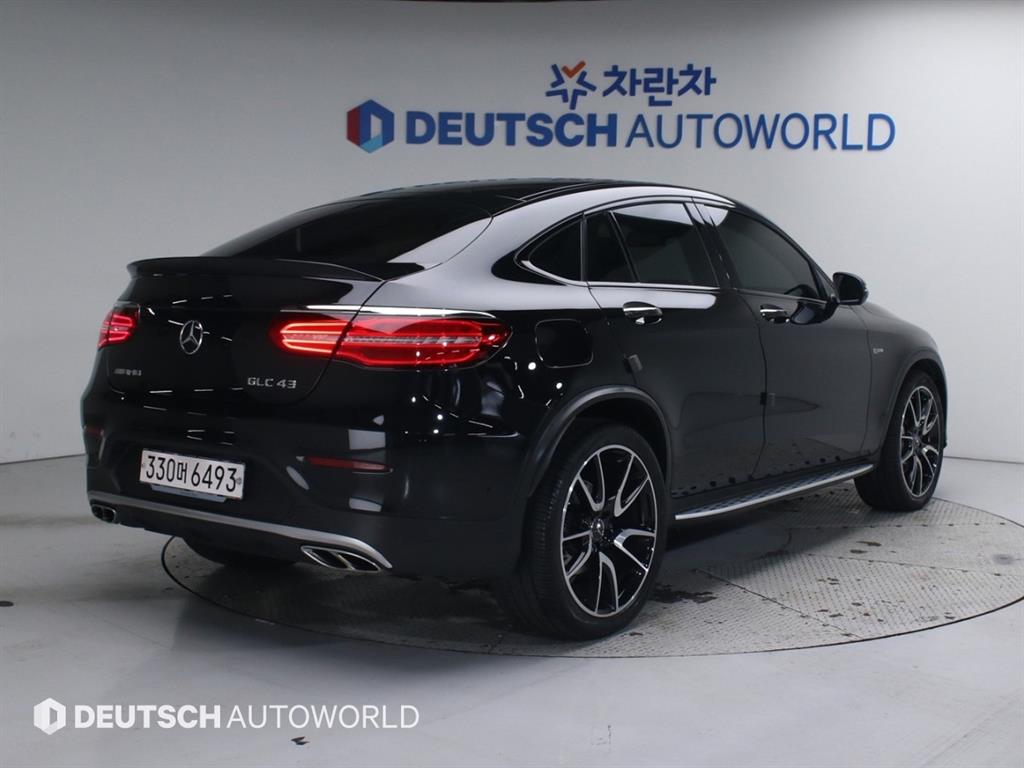 벤츠 GLC클래스 GLC 43 AMG 4매틱 쿠페 - 이미지 20