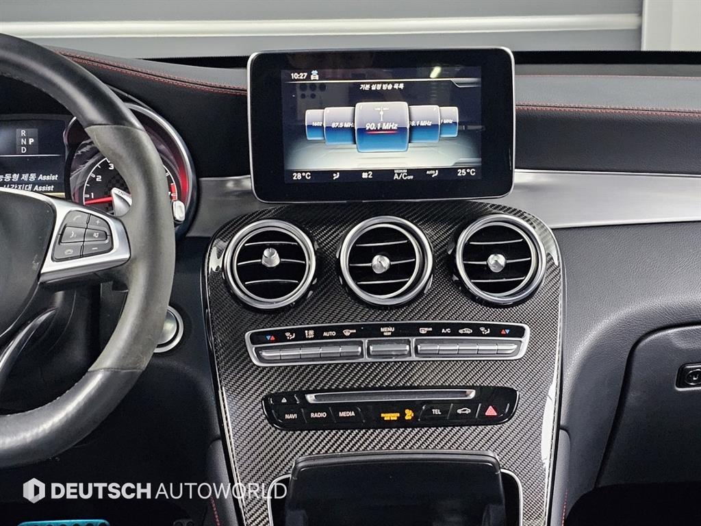 벤츠 GLC클래스 GLC 43 AMG 4매틱 쿠페 - 이미지 12