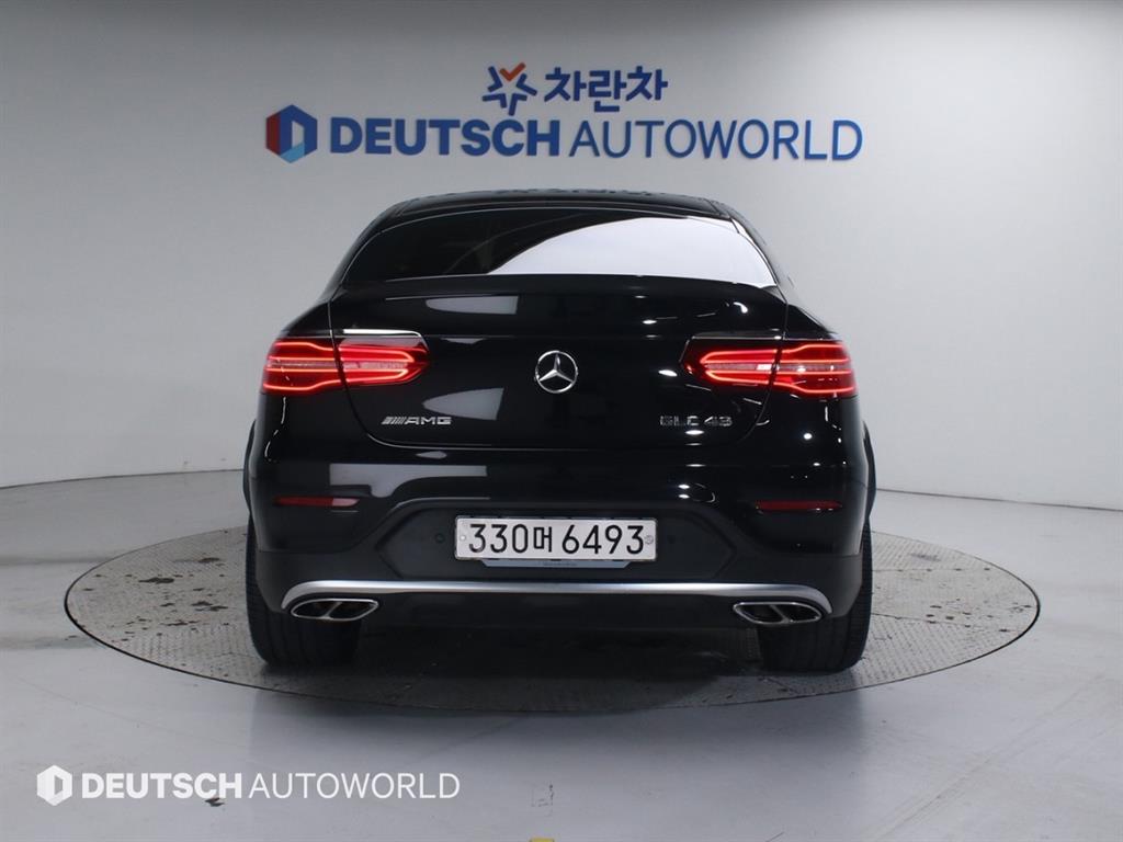 벤츠 GLC클래스 GLC 43 AMG 4매틱 쿠페 - 이미지 5