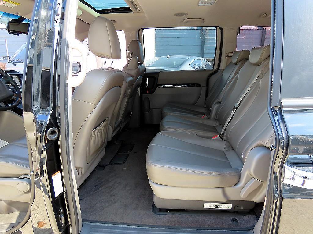 기아 카니발 R 리무진 디젤 9인승 GLX 최고급형 - 이미지 3