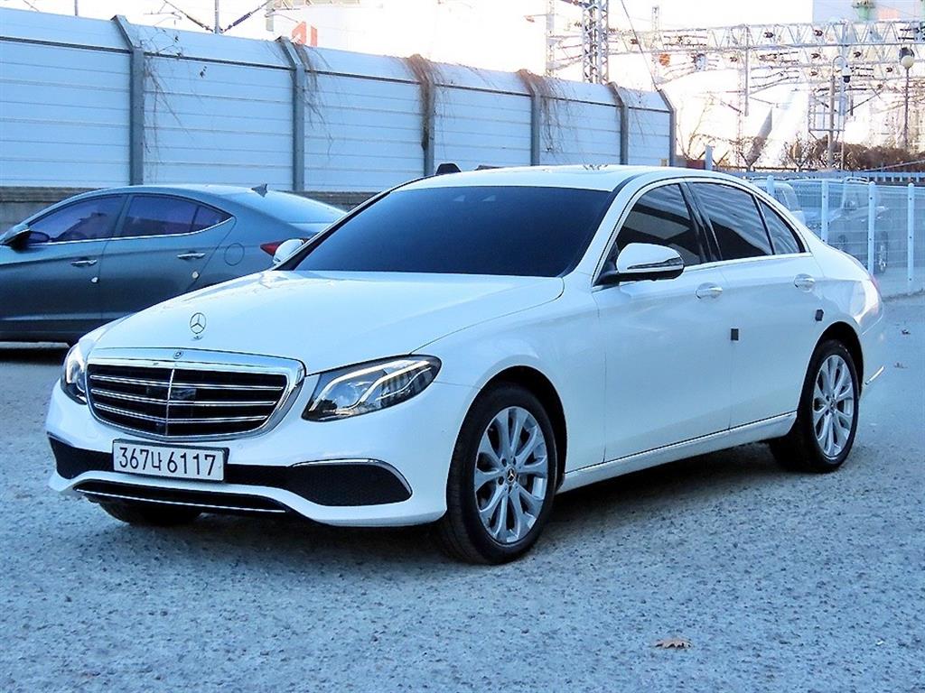 벤츠 E클래스(5세대) E300 4매틱 익스클루시브 - 이미지 14