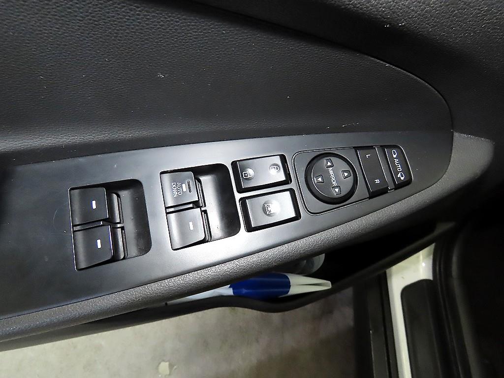 현대 올 뉴투싼 디젤 1.7 2WD 스마트 - 이미지 3