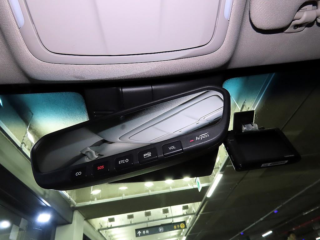 제네시스 G70 2.0T 어드밴스드 - 이미지 9