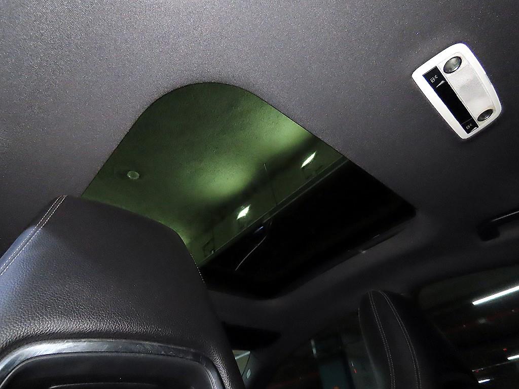 벤츠 CLA클래스 CLA200 d - 이미지 4