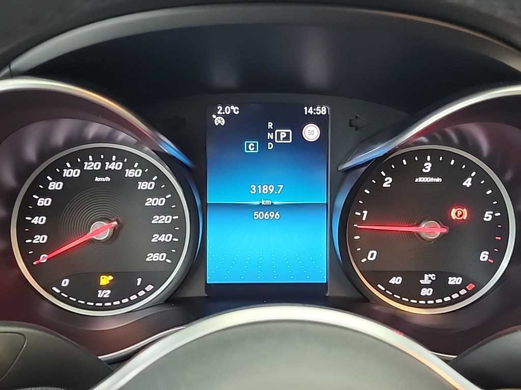 벤츠 C클래스(4세대) C220 d 4매틱 AMG 라인