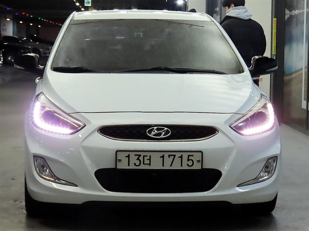현대 엑센트 신형 1.4 VVT 모던 - 이미지 19