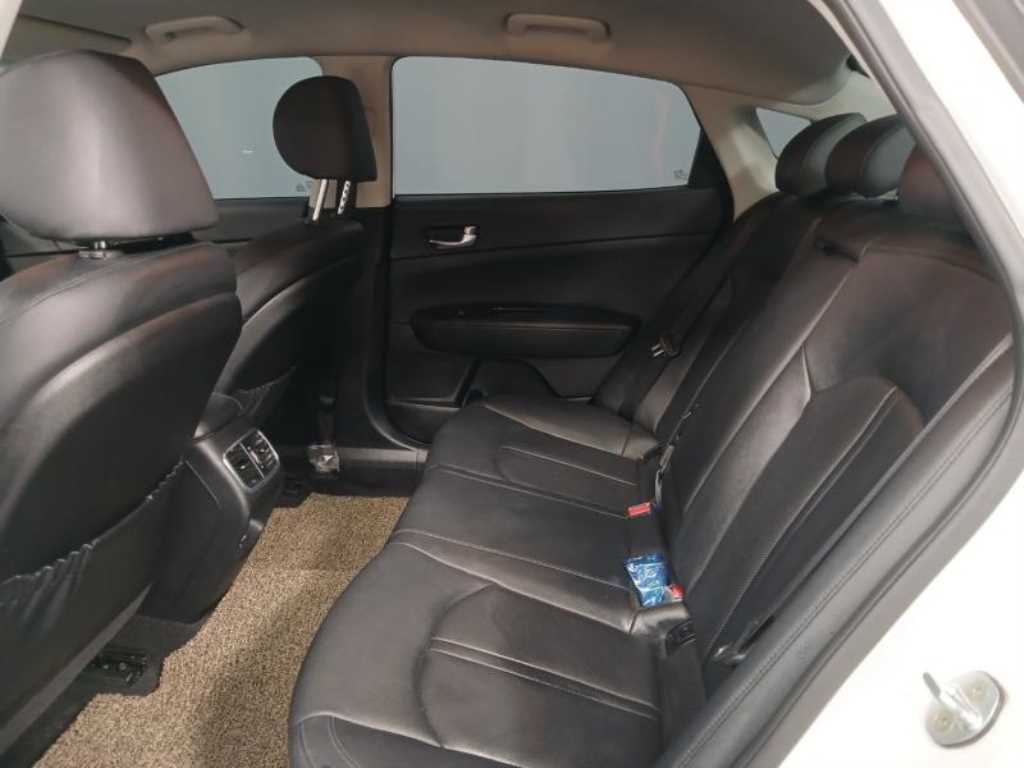 기아 신형 K5 2.0 가솔린 프레스티지 MX - 이미지 18