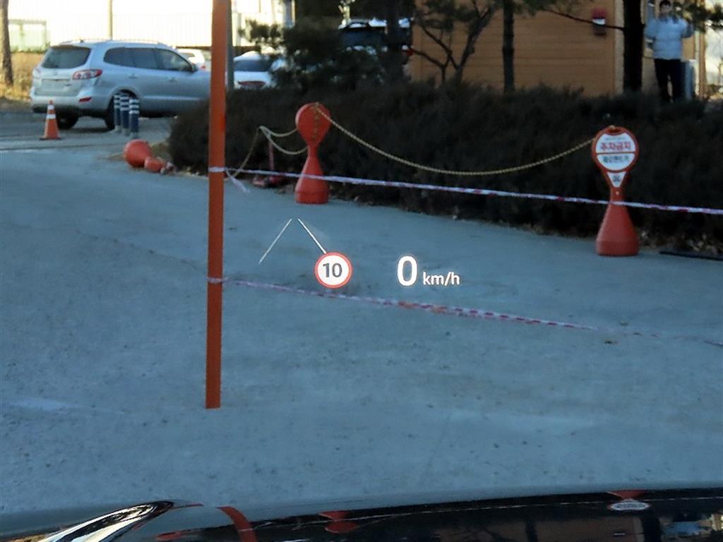 랜드로버 레인지로버(5세대) 4.4 P530 LWB 오토바이오그래피 - 이미지 16