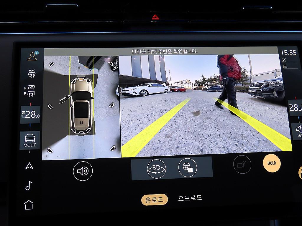 랜드로버 레인지로버(5세대) 4.4 P530 LWB 오토바이오그래피 - 이미지 3