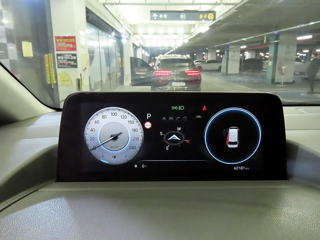 현대 스타리아 3.5 LPG 라운지 9인승 인스퍼레이션 - 이미지 8