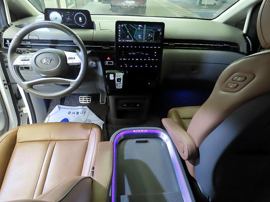 현대 스타리아 3.5 LPG 라운지 9인승 인스퍼레이션 - 이미지 4