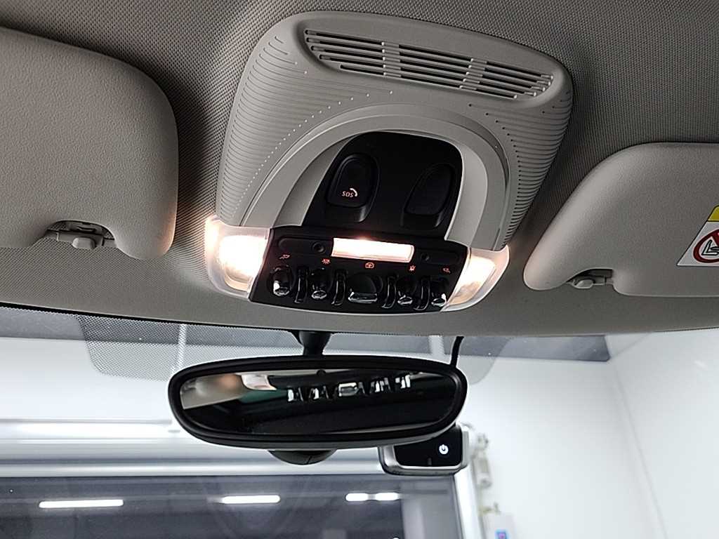 미니 쿠퍼(3세대) 5도어 1.5 하이 - 이미지 20