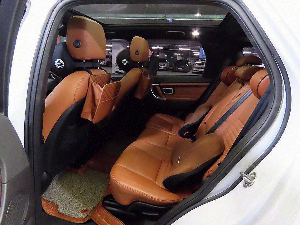 랜드로버 디스커버리 스포츠 2.0 TD4 - 이미지 15