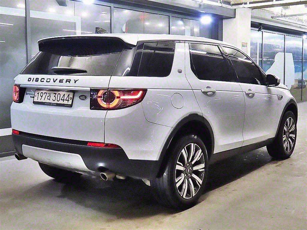 랜드로버 디스커버리 스포츠 2.0 TD4 - 이미지 19