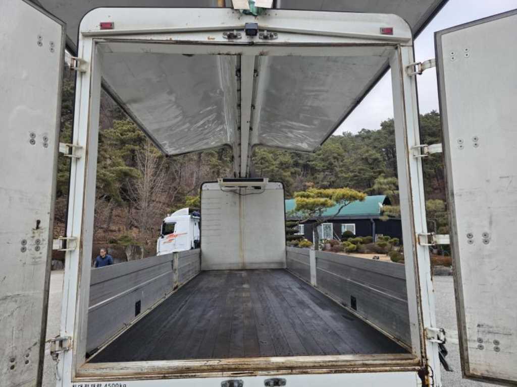 현대 메가트럭 윙바디 5톤 - 이미지 10