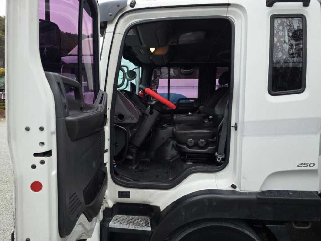 현대 메가트럭 윙바디 5톤 - 이미지 13