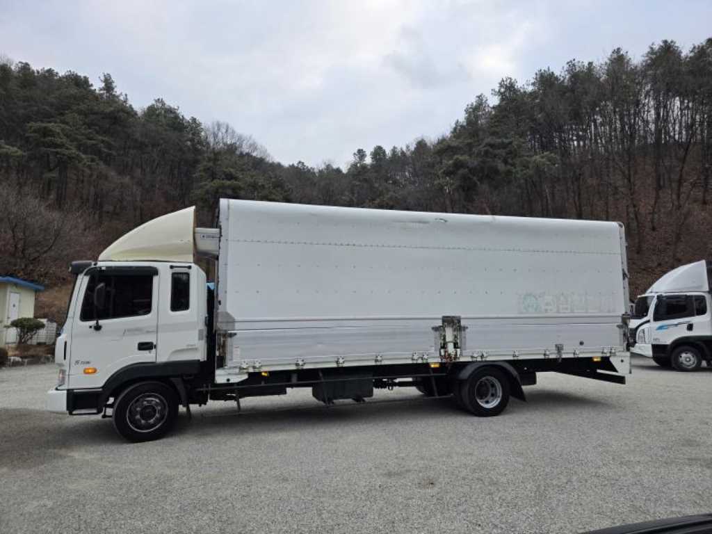 현대 메가트럭 윙바디 5톤 - 이미지 7