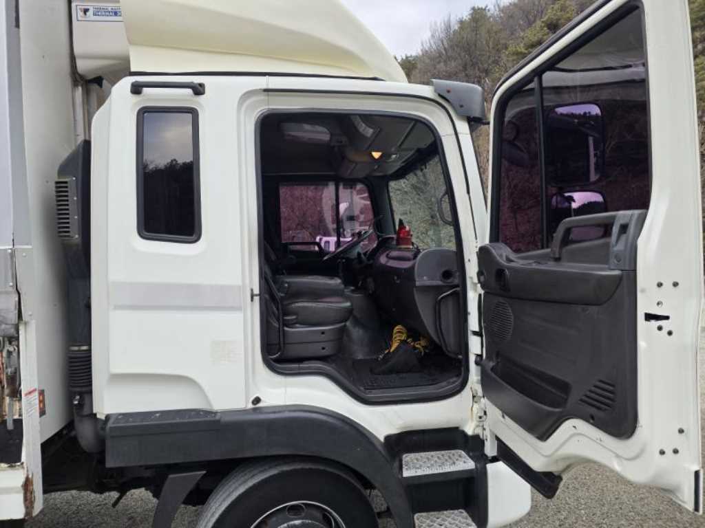 현대 메가트럭 윙바디 5톤 - 이미지 6