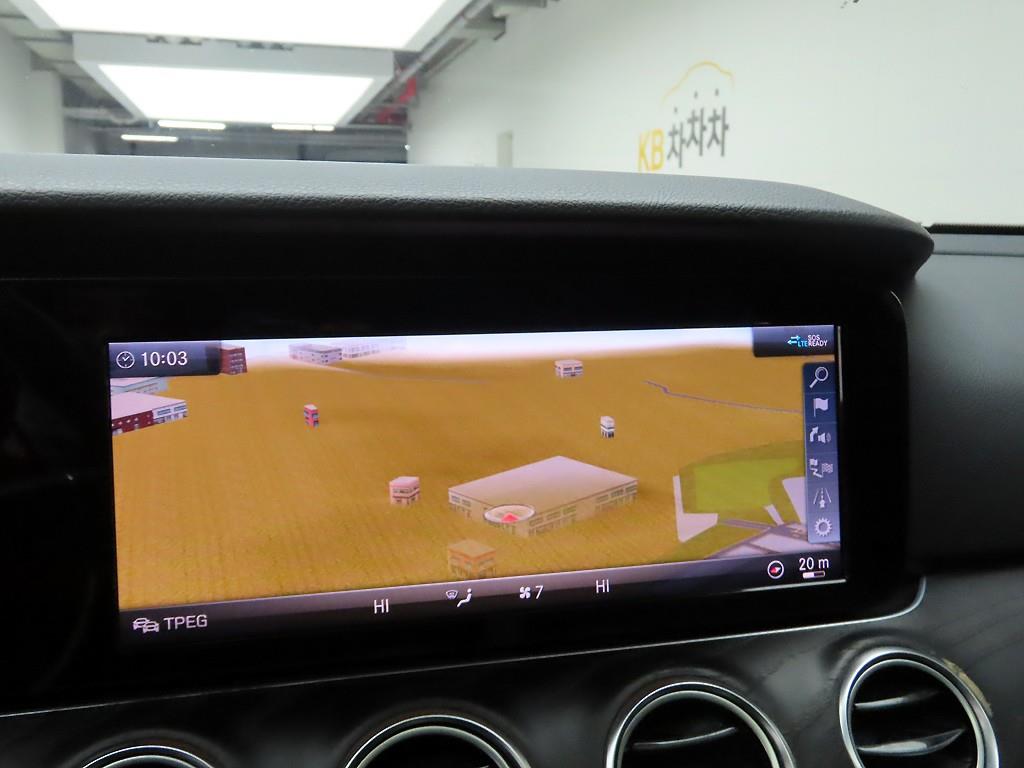 벤츠 E클래스(5세대) E220d 아방가르드 - 이미지 5