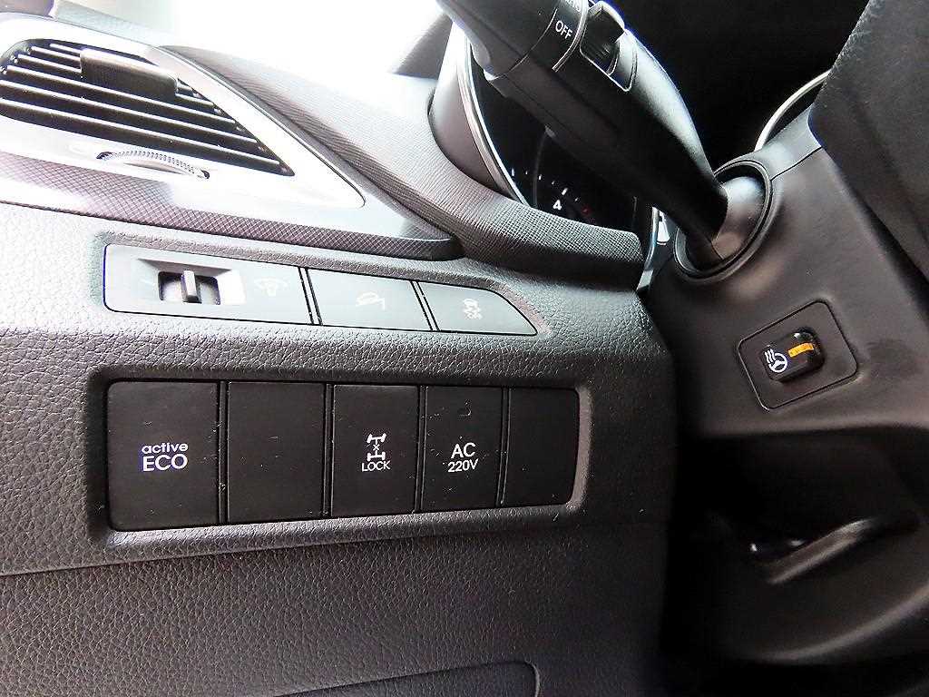 현대 맥스크루즈 디젤 R2.2 4WD 익스클루시브 - 이미지 7