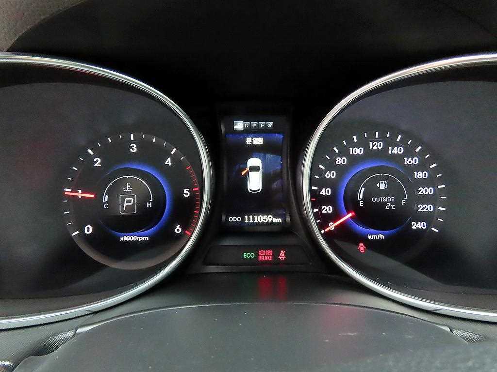 현대 맥스크루즈 디젤 R2.2 4WD 익스클루시브 - 이미지 19