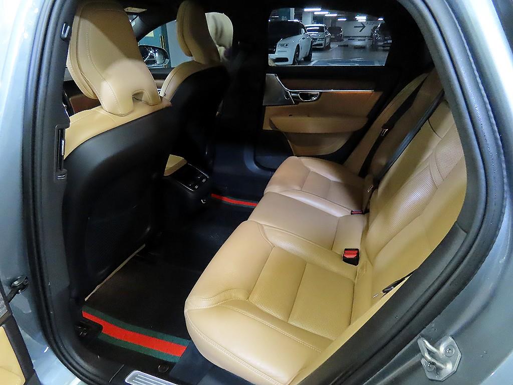 볼보 더 뉴 S90 T5 인스크립션 - 이미지 4