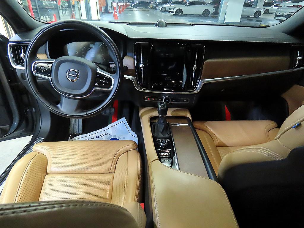볼보 더 뉴 S90 T5 인스크립션 - 이미지 18