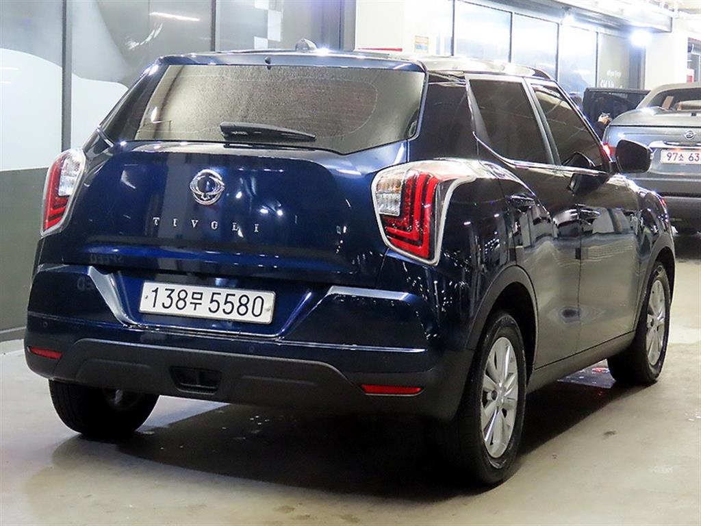 KG모빌리티(쌍용) 베리 뉴 티볼리 1.5 가솔린 2WD 직판용 - 이미지 16