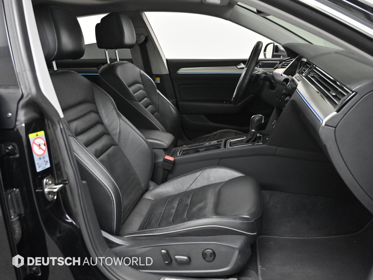 폭스바겐 아테온 2.0 TDI 엘레강스 프리미엄 - 이미지 12