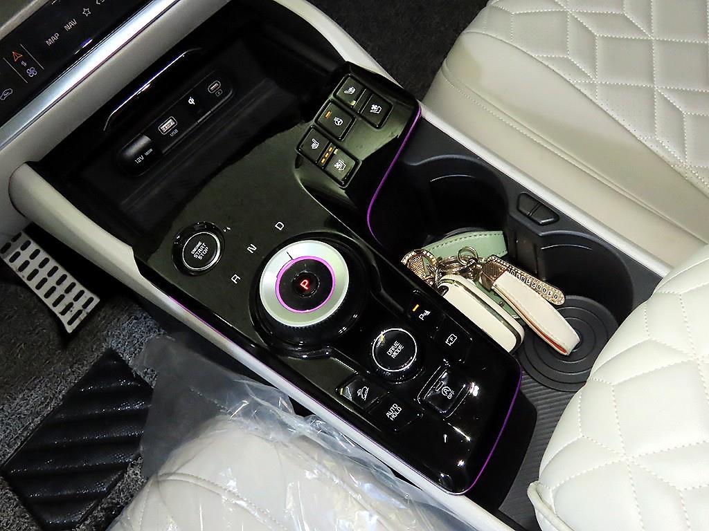 기아 디 올뉴스포티지 1.6 가솔린 2WD 시그니처 그래비티 - 이미지 6