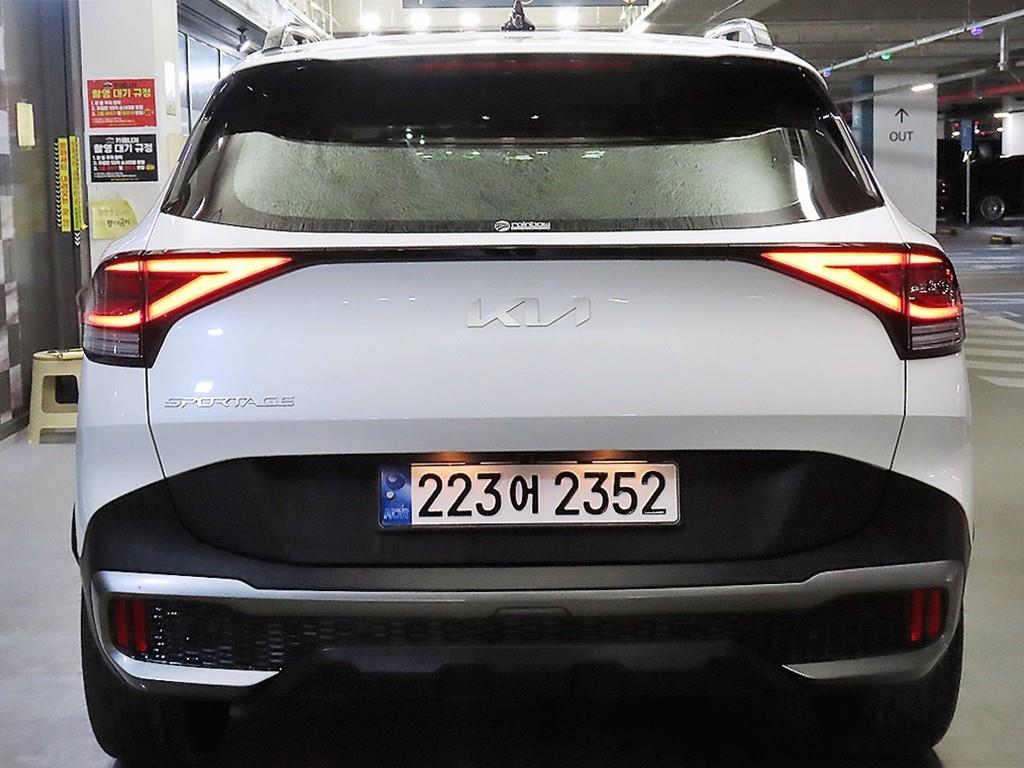 기아 디 올뉴스포티지 1.6 가솔린 2WD 시그니처 그래비티 - 이미지 16