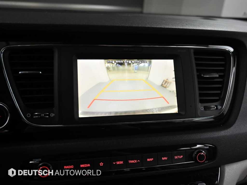 기아 더 뉴카니발 11인승 디젤 프레스티지 - 이미지 16