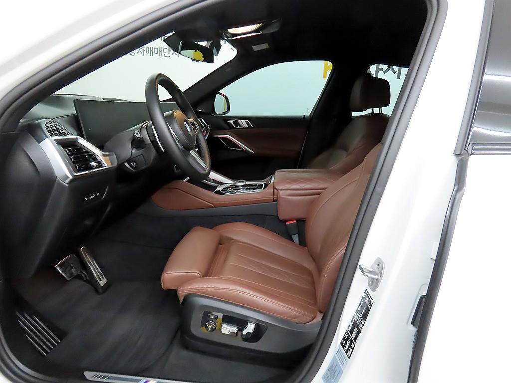 BMW X6(3세대) 30d xDrive M 스포츠팩 - 이미지 6