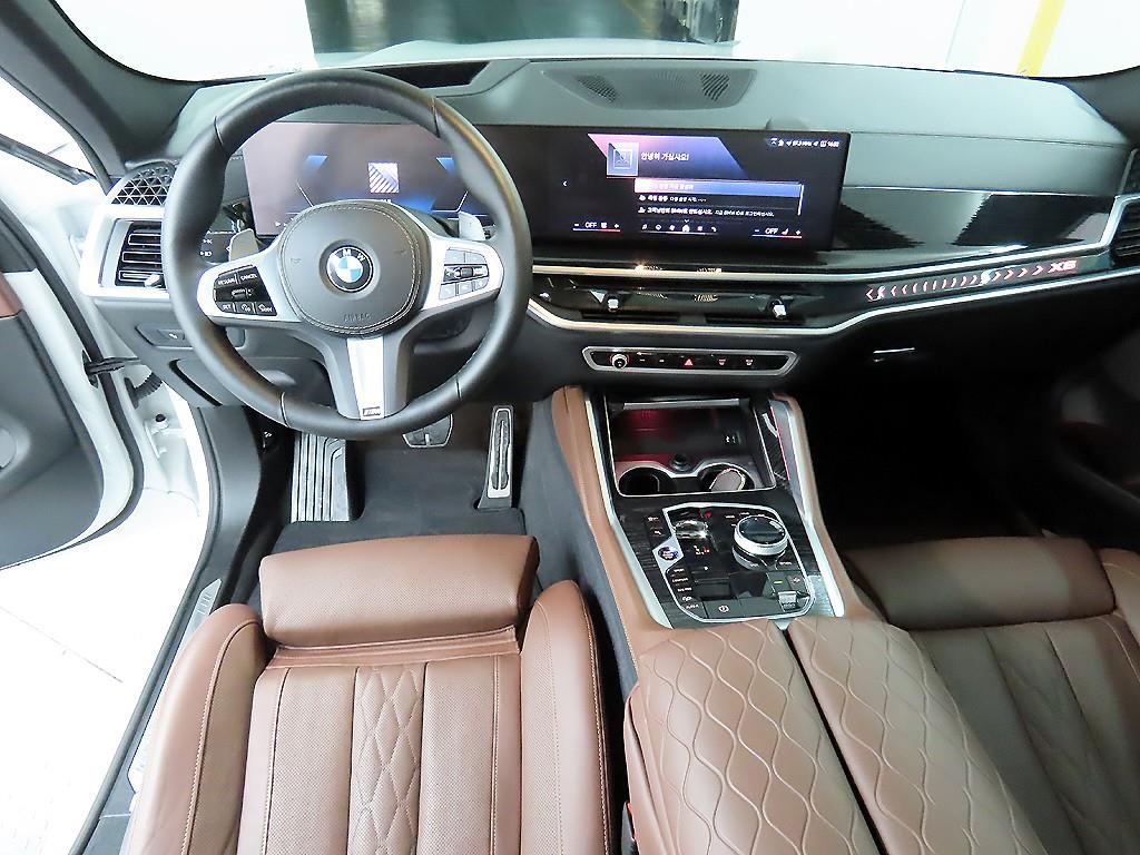 BMW X6(3세대) 30d xDrive M 스포츠팩 - 이미지 17