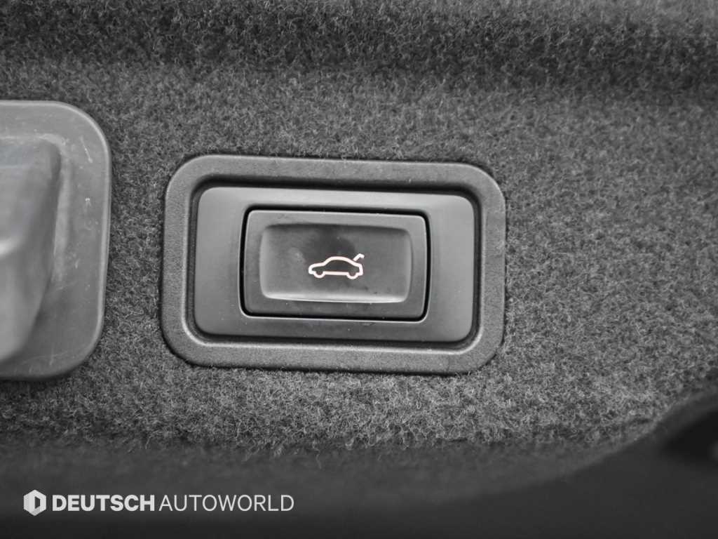 아우디 A8(3세대) 4.2 TDI 콰트로 LWB 5시트 - 이미지 10