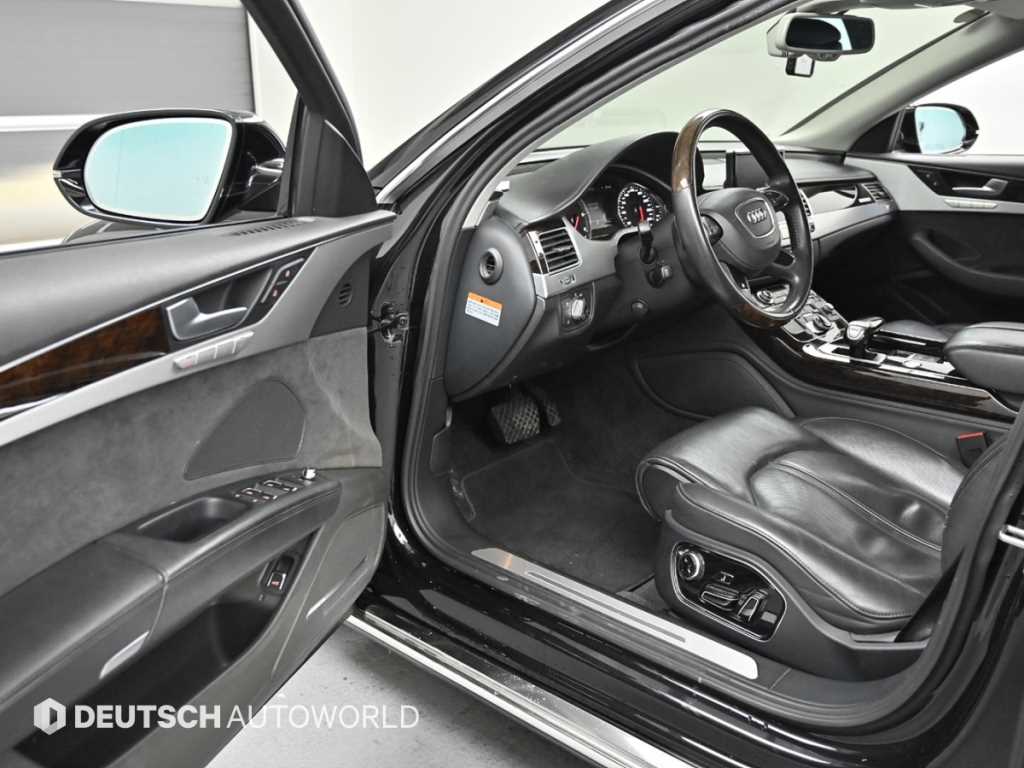 아우디 A8(3세대) 4.2 TDI 콰트로 LWB 5시트 - 이미지 13