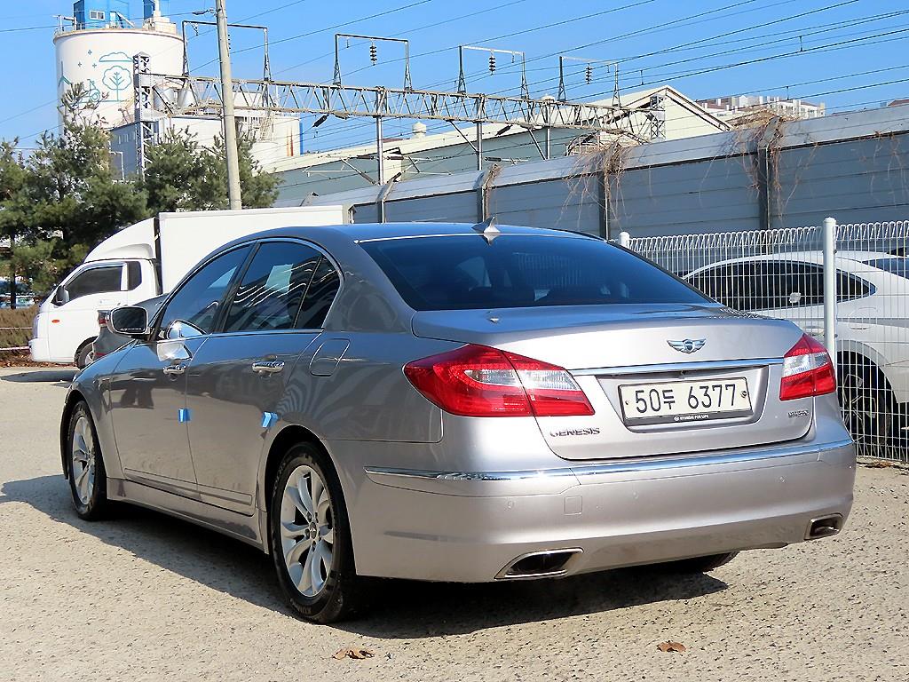 현대 제네시스 BH 330 모던 - 이미지 2