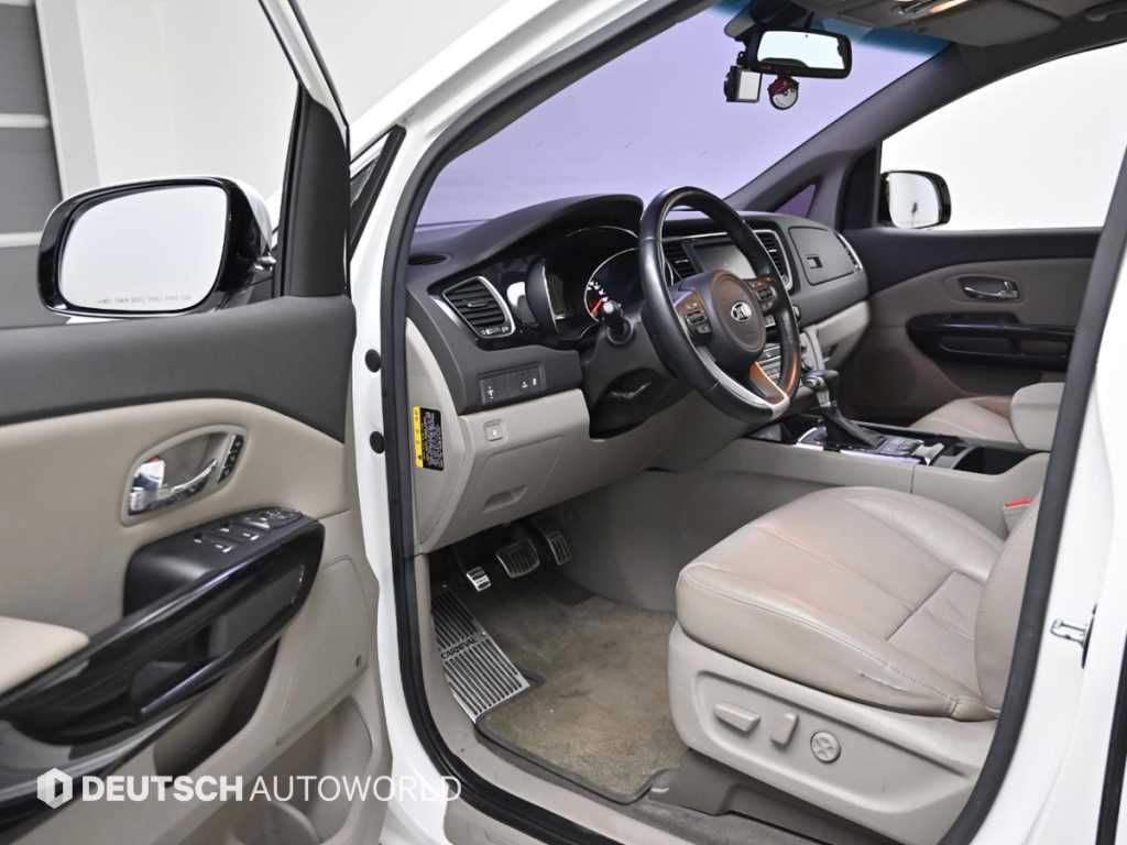 기아 올 뉴카니발 9인승 디젤 노블레스 - 이미지 5