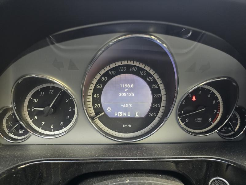 벤츠 E클래스(4세대) E200 CGI 블루이피션시 아방가르드 - 이미지 13