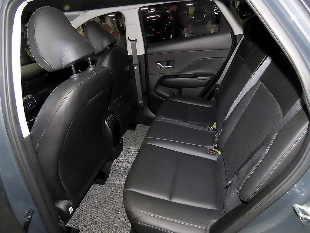 현대 디 올뉴코나 1.6 가솔린 터보 2WD 모던 - 이미지 3