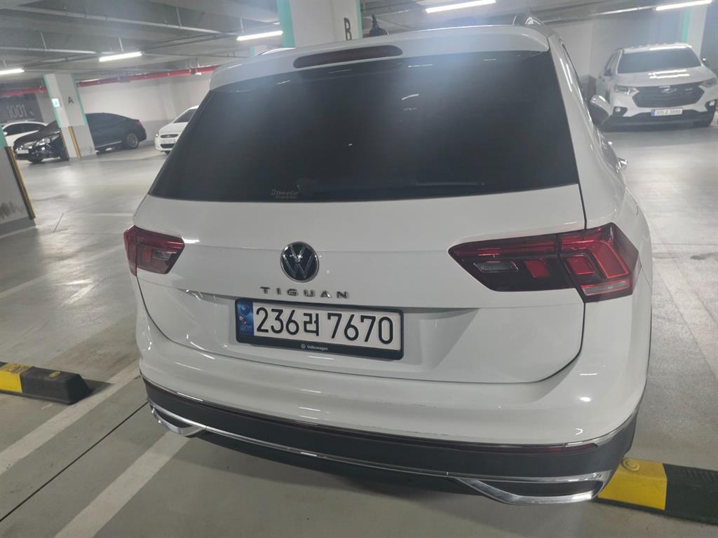 폭스바겐 티구안(2세대) 2.0 TDI 프리미엄