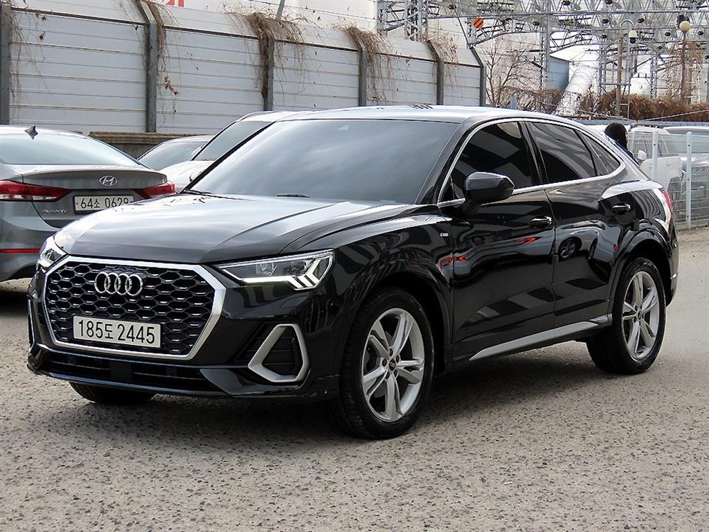 아우디 Q3(2세대) 35 TDI 스포트백 프리미엄 - 이미지 8