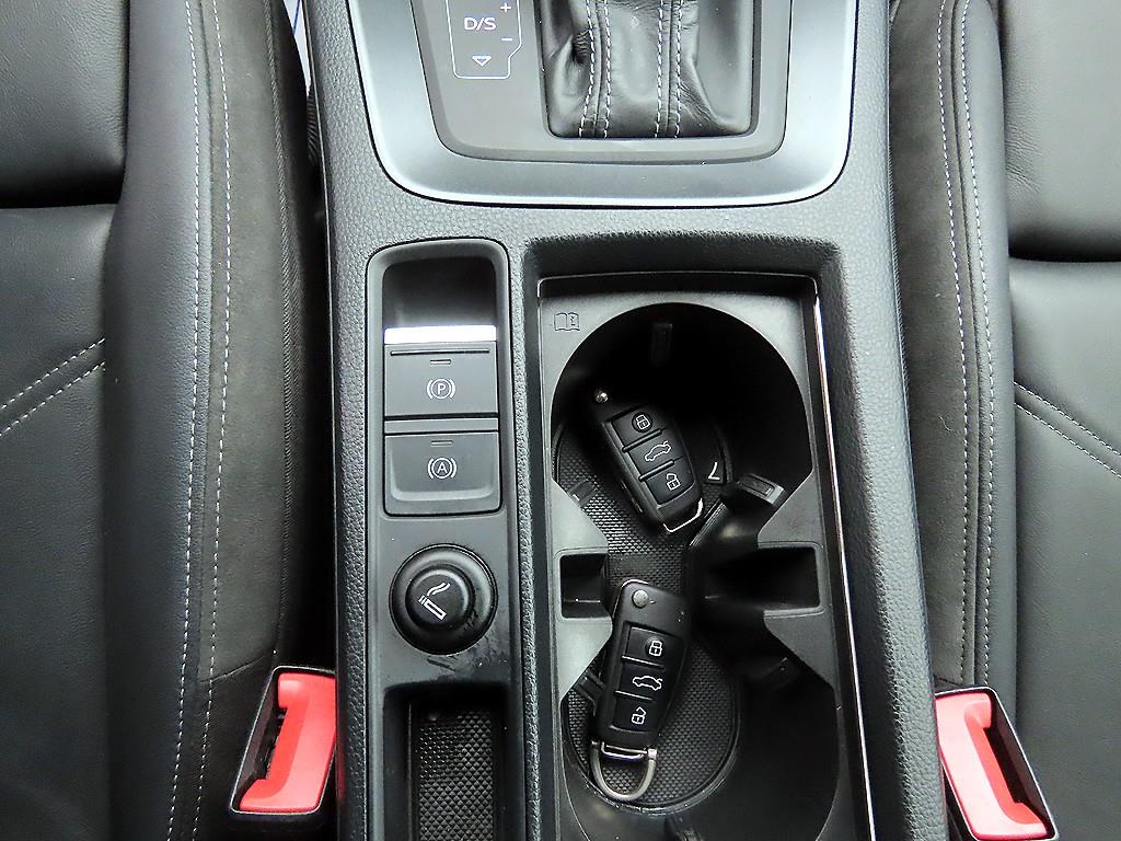 아우디 Q3(2세대) 35 TDI 스포트백 프리미엄 - 이미지 3