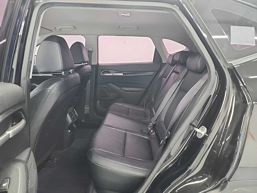 기아 셀토스 1.6 가솔린 2WD 프레스티지 - 이미지 8