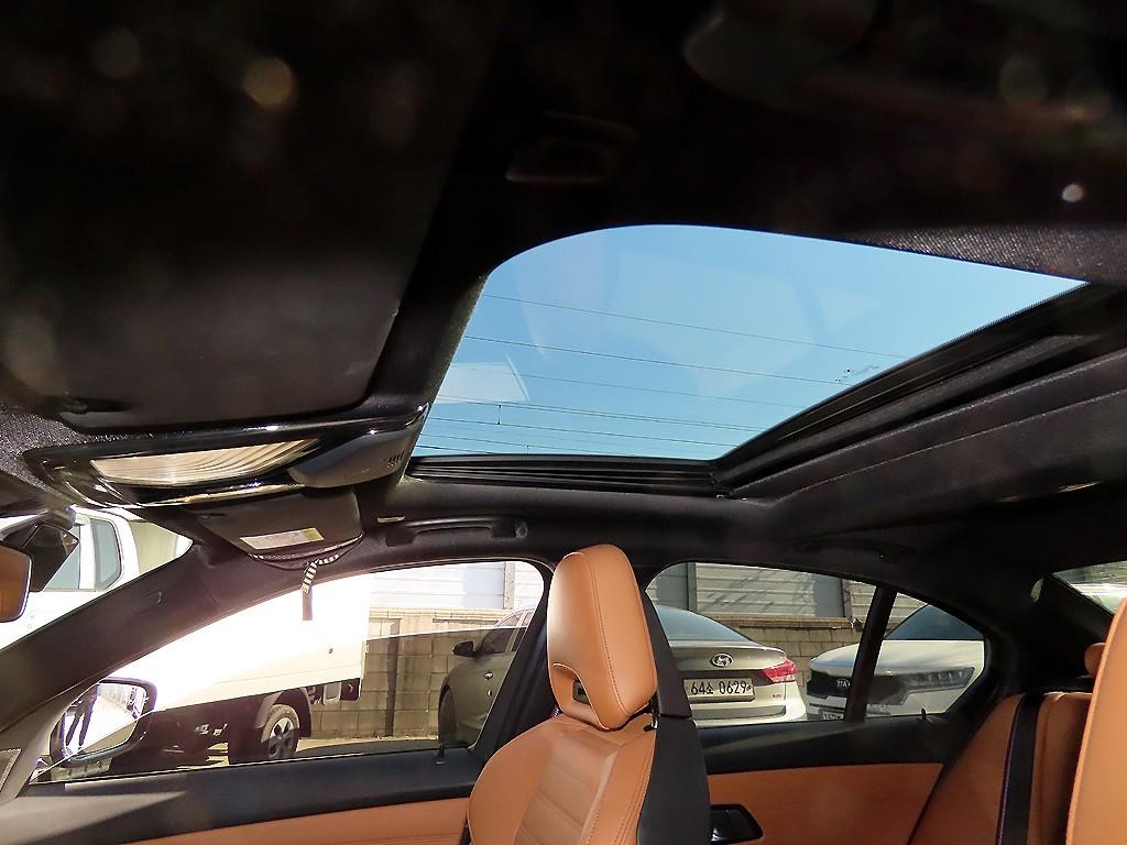 BMW 3시리즈(7세대) M340i 퍼포먼스팩 - 이미지 12